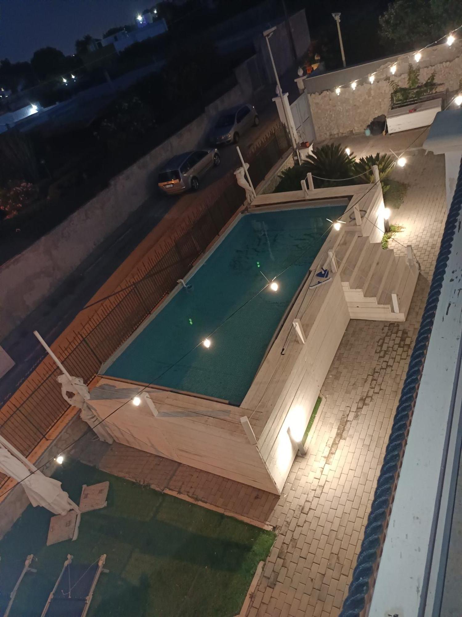 Casa Viky Hotel Bari Ngoại thất bức ảnh